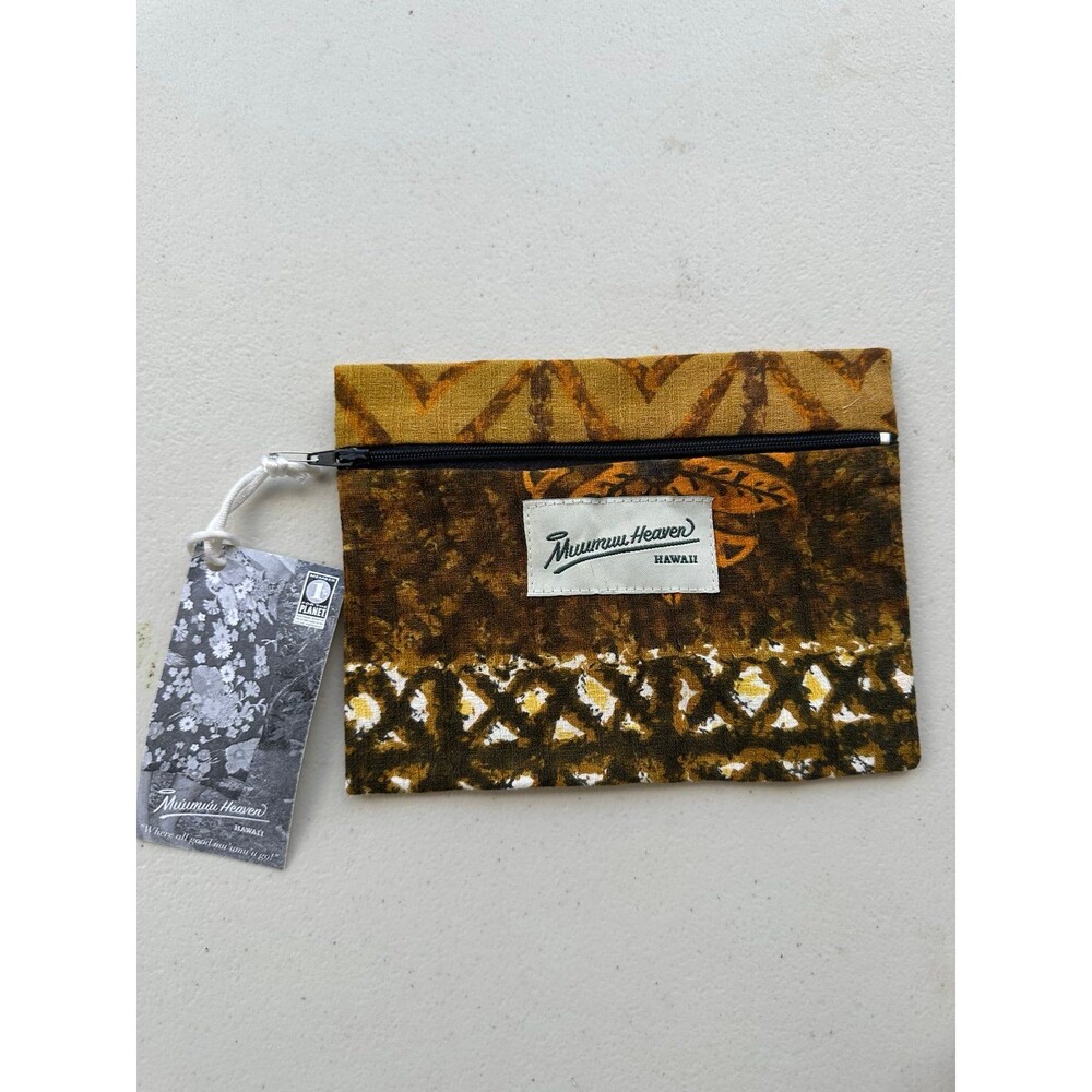 NWT Muumuu Heaven Hawaii Repurposed Vintage Hawaiian Fabric Zipper Pouch